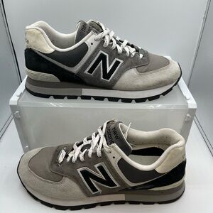 New Balance 550 Gray and Black Sneakers size 11